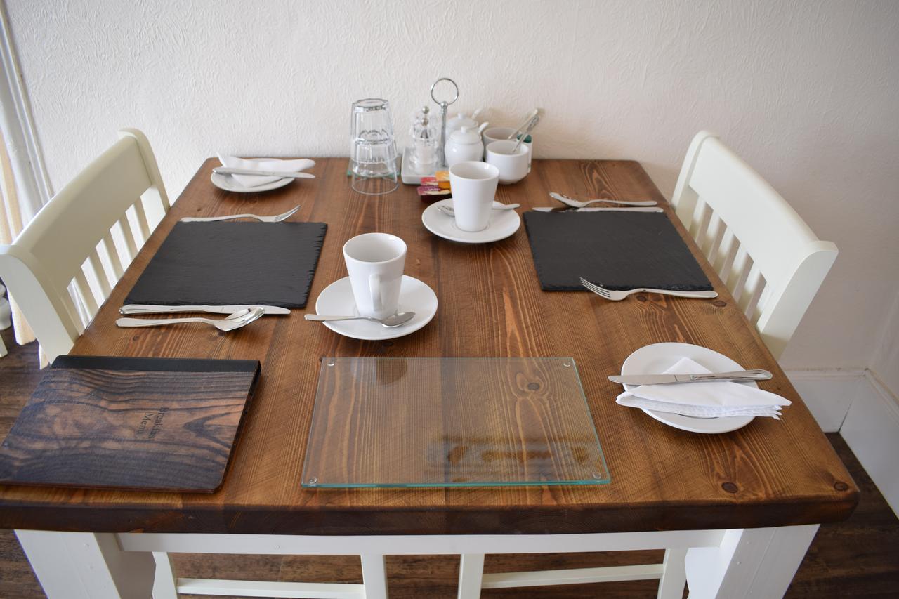 The Tables Guest House Dunvegan  Buitenkant foto